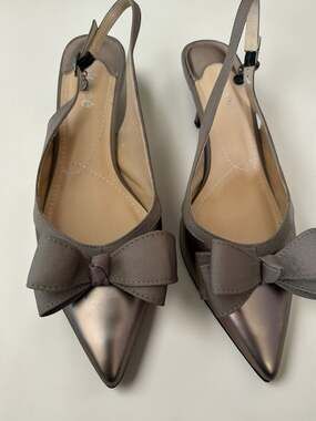 J. Renee Gabino Metallic Pewter Bow Detail Slingback Kitten Heel Pumps